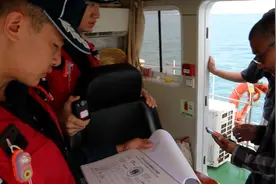 护航“休渔期”！惠州海警联合海洋综合执法部门开展专项执法行动图片