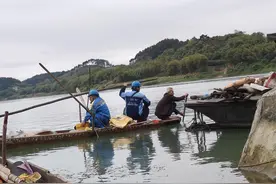 以网为桥，网络让孤舟老人不再孤单图片