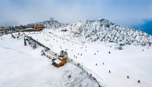 六盘水“滑雪季”正式启动，线上订票还有消费金返现福利！