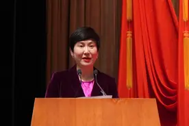 政协委员：实质性解决中小微企业拖欠款问题，不能对企业变相清欠、前清后欠图片