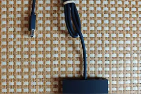 梦游的索尼，悲催的VR图片