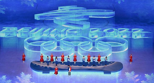 学习进行时｜习近平总书记和志愿者互动的温暖瞬间