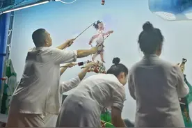 一灯一影一世界图片