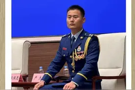 中国人的故事｜致敬“火焰蓝”！世间没有“超级英雄”，但有他们图片