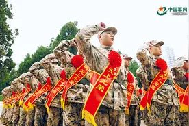 青春逐梦！2025年上半年入伍新兵陆续奔赴军营图片