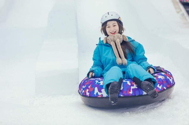 冬游来武汉，一起滑雪泡温泉