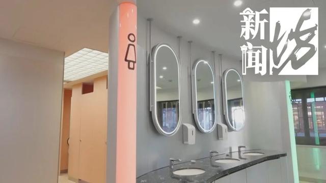 上海网红打卡点，阿姨直接冲进男厕所？