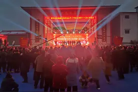 舞阳：自排节目庆佳节 欢欢喜喜闹元宵图片