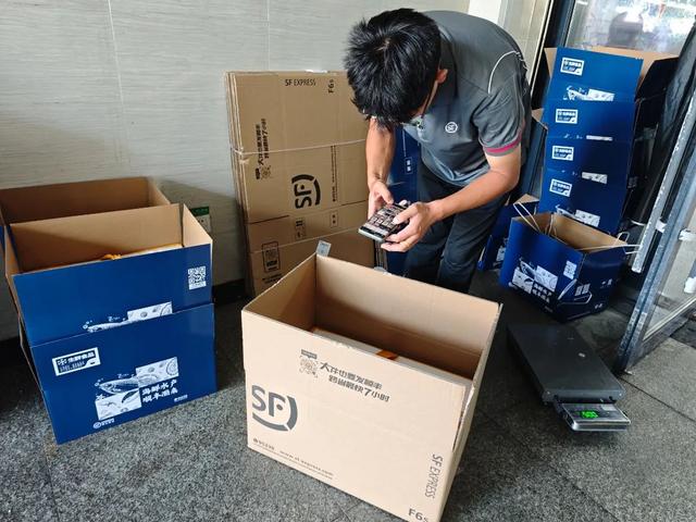 真的火了！舟山这里每天涌入上千名游客！本地人：根本挤不进去……