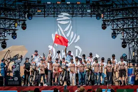 全员完赛 红驼动力厂队2025达喀尔拉力赛圆满收官图片