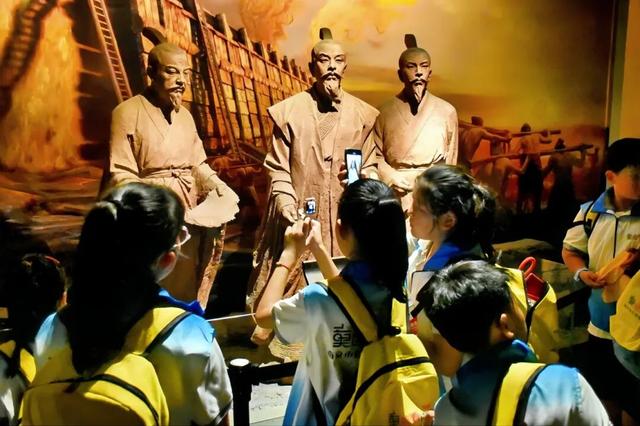 走！跟着研学少年们触摸历史、解锁科技、探寻自然！