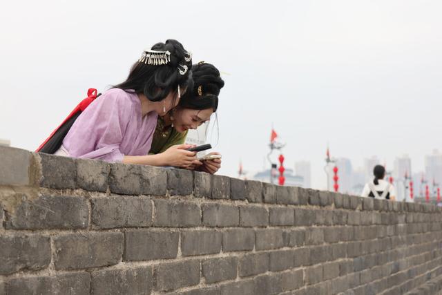 文化中国行·匠心记丨西安城墙：数字方舟守青垣