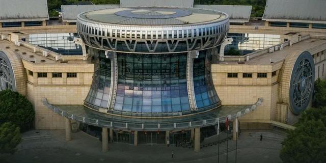 南宁高温“烤”验？这些室内圣地拍照+打卡两不误