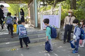 韩国小学生辍学率显著提升图片