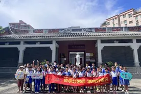 家风传承，童心启航：南山街道青少年家庭教育新风尚图片