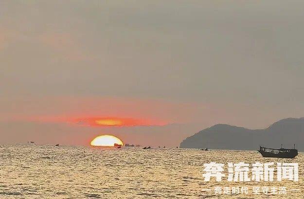 【奔流·浪花】三亚随笔：椰风海韵