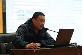 衡水二中开展食品安全专项培训，确保校园“舌尖上的安全”图片