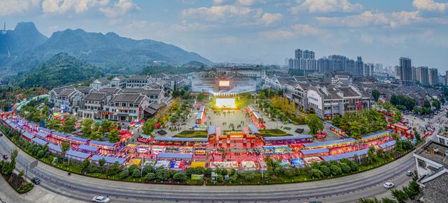 福建三明千年“福气”漫游指南：山水、小吃、客家魂，让5国老外集体上头！