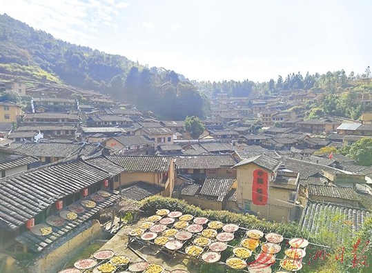 桂香萦绕的村庄