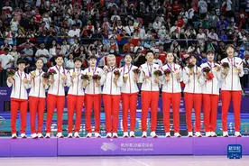 奥运观察丨中国女篮与高手过招找差距 以赛代练备战奥运图片