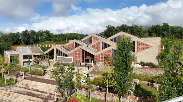 “文旅+百业”融合创新 看凉山州如何让文旅“潮”起来