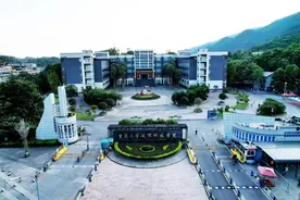 重庆城市科技学院永川校区鸟瞰图图片