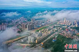 甘肃广河县缘何立志成为西北“皮革之都”图片