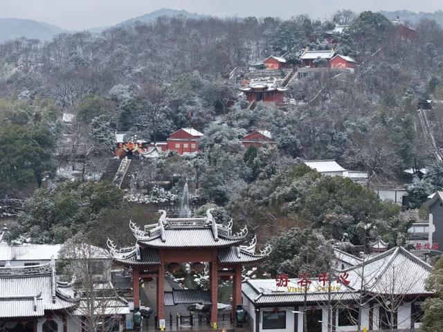 宜兴一下雪，就美成了阳羡！