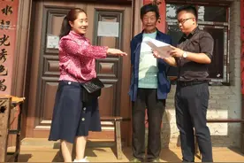 【村干部升职记】​黄玫：外来媳妇当上副镇长图片