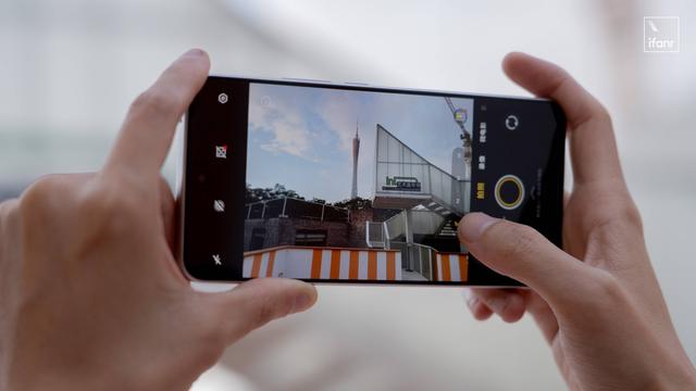 vivo Y500 Pro 体验：搭载 2 亿像素主摄，续航旗舰也可以卷影像