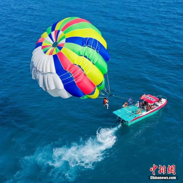 人这一辈子，一定要去一趟海南看海玩海