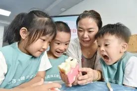 教育部：确保“优师计划”师范生履约任教图片