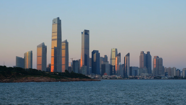 金秋惠民月，海上游船享福利！赠奶茶，赏海景，“船”递暖意！