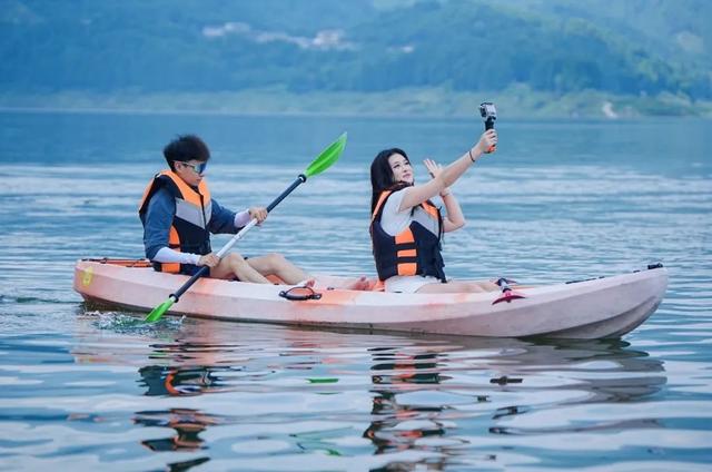 【直播倒计时1天】！你对夏日的所有幻想都在瓦屋山！