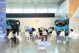 三一向文波《创业有得聊》揭秘创业传说，汪涵坦言50岁正是闯的年纪图片