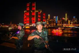 责任在肩，武警官兵中秋佳节坚守执勤一线图片