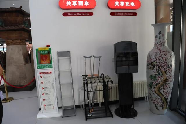 带爸妈爬长城不再犯难！慕田峪适老化服务升级，细节暖到心坎里！