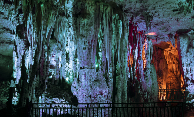 【秋游绥阳】解锁16℃的高山溶洞，震撼与温暖不期而遇！