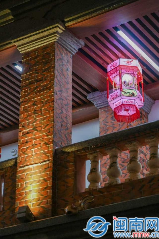 泉州元宵灯会璀璨启幕：一雨一花灯，一城一浪漫！