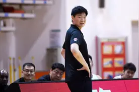 重磅！邱彪因家庭及个人发展规划原因，不再担任新疆男篮主帅图片