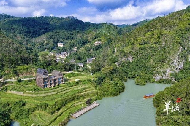 信宜再添文旅新地标：广东虎跳峡生态度假区“十一”正式开业