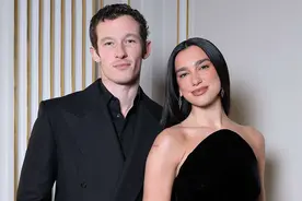 欧美小天后“啪姐”自曝：已订婚图片