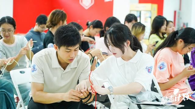 中国平安励志计划开展防灾减灾公益科普活动， 唐九洲、何雯娜助力防汛救援演练