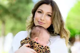 乌克兰外交官因亿万富翁丈夫“非法离境”辞职：为确保自己和孩子的安全图片