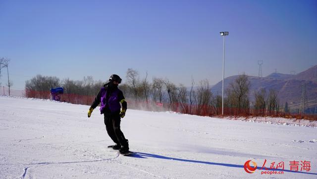 超5万平米！西宁甘河城市郊野公园冰雪大世界全新开放
