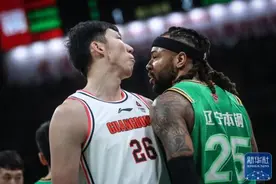 CBA常规赛｜辽宁本钢胜广东华南虎图片