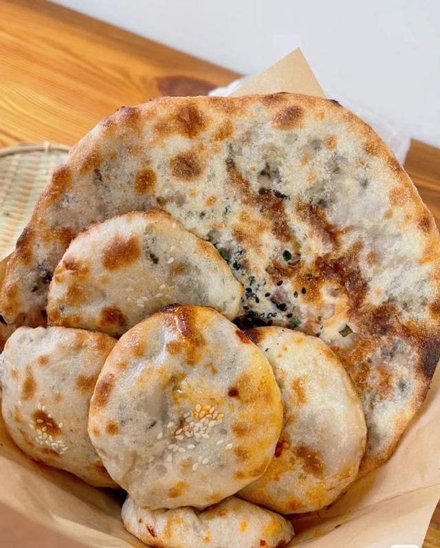 杭衢高铁正式运营！前方抵达“最不浙江”城市，逛吃超上头