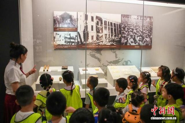 （抗战胜利80周年）广西南宁：抗战主题展迎来参观潮