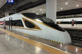 集大原高铁今日开通运营 内蒙古⇌山西旅游黄金线路+1图片