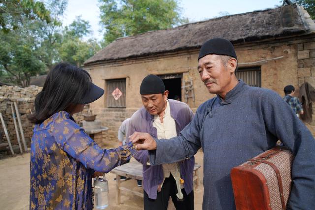 山东沂南：影视剧带火沂蒙山村红色游 沉浸式互动演绎吸引游客体验打卡